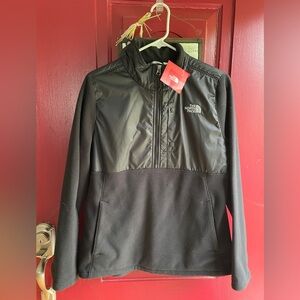 The North Face NWT Half Zip Fleece Pull Over Black Women’s Size L
